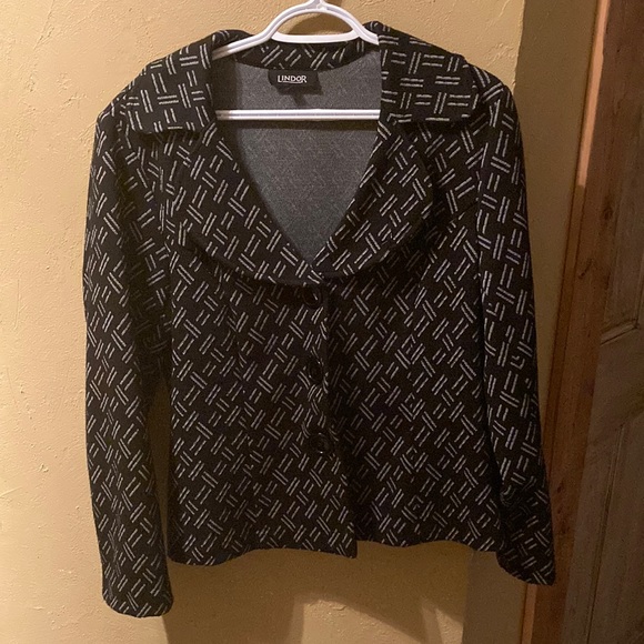 LINDOR Blazer - Picture 1 of 4